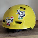 copains roulettes casque stickers